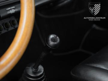 صورة مصغرة 18 لـ 1975 Porsche 911 URMODELL