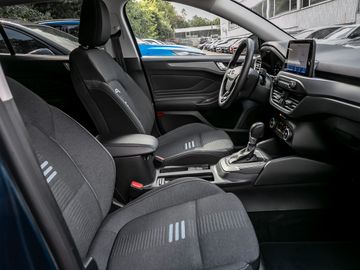 Ford Focus Turnier 1.0 Active Design Kamera Navi