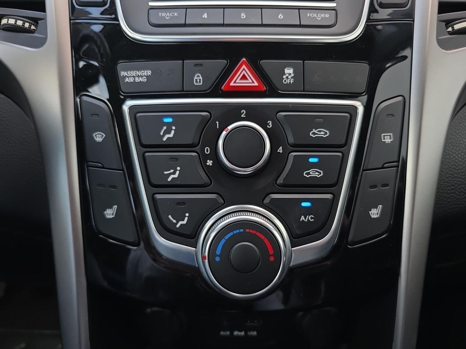 Hyundai i30 1.4 Classic Sitzheizung PDC Bluetooth Klima