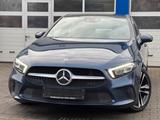 Mercedes-Benz A 180 Edition 19 "AUTOMATIK/WIDESCREEN/PANO/AHK" - Mercedes-Benz A 180: Schiebedach