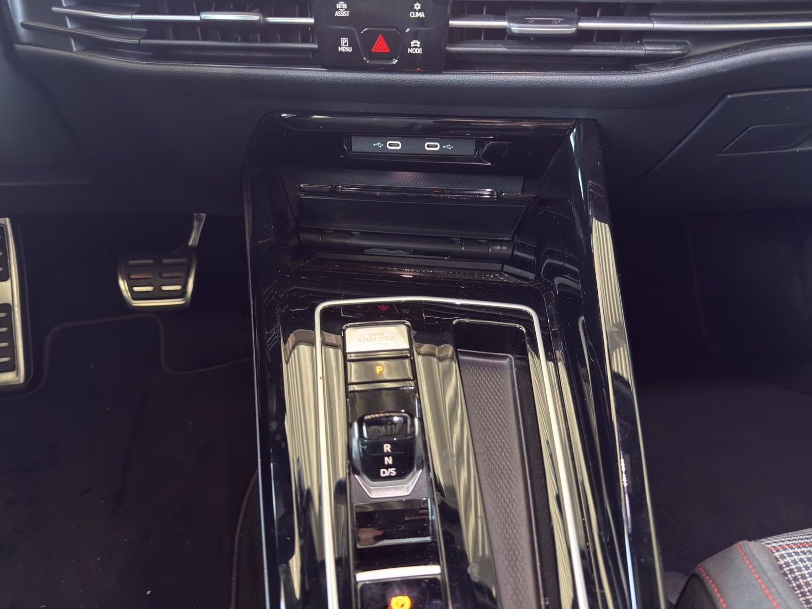 Volkswagen Golf VIII 2.0 TSI DSG GTI*LED*PANO*KAMERA*PDC*SH, миниатюра 8
