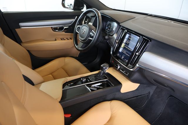 Volvo V90 Kombi 2.0 Momentum DIGI.+ACC+KAM+LED+AHK