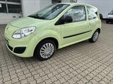 Renault Twingo Expression - Renault Twingo: Grün