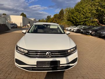 Volkswagen Passat Variant - 3
