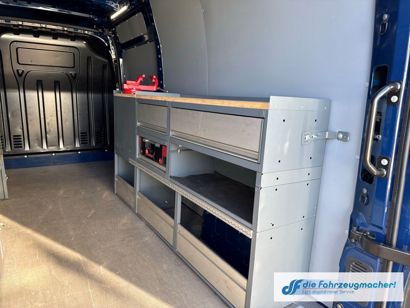 Fahrzeugabbildung Opel Movano B Kasten Kombi HKa L3H2 3,5t AHK Navi Mus