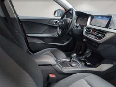 BMW 116 i Aut. Advantage HuD LiveCo LED PDC