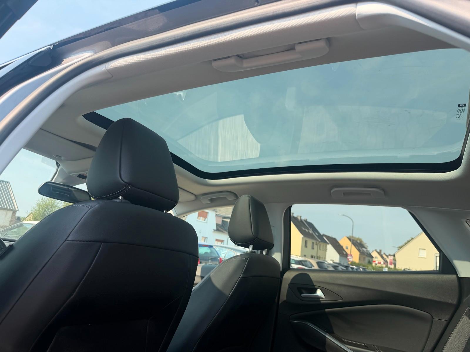 Opel Grandland (X)*Auto*Navi*RFK*Pano*AHK*LED*TÜV*Gar