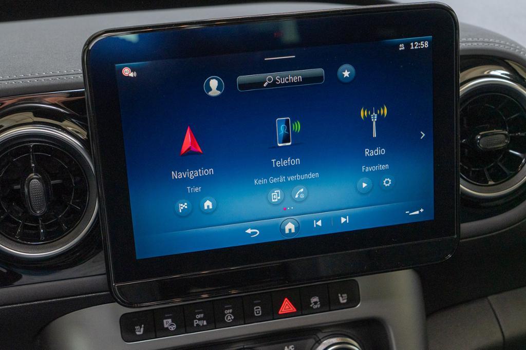 Mercedes-Benz T 180 *Edition Lang LED Nav AHK 7-Sitz