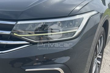 Volkswagen Tiguan - 5