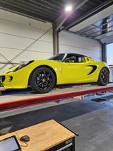 Lotus Elise - isotope green - Lotus Gebrauchtwagen