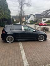 Volkswagen Golf  7 R  - Volkswagen Golf: 7 R