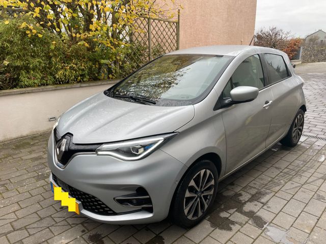 Renault ZOE Life R135 CV with Bose sound system 