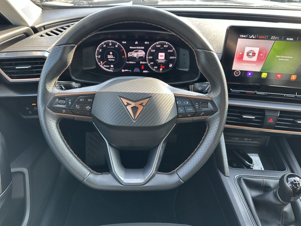 Fahrzeugabbildung CUPRA Formentor 1.5 TSI 110 kW (150 PS) - mit KI generiert/bearbeitet