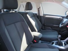 VW T-Roc 1.5 TSI Life LED 17'' Lane digital DAB Sih VW T-Roc 1.5 TSI Life LED 17'' Lane digital DAB Sih