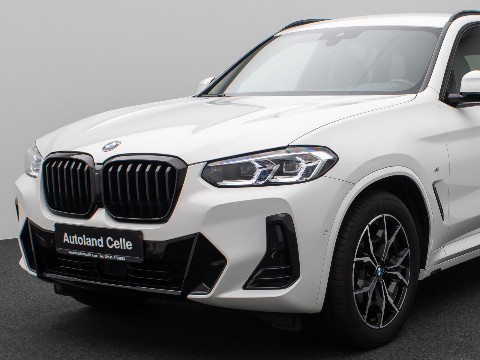Fahrzeugabbildung BMW X3 xD20d M Sport Kamera DAB HiFi AHK Komfort 19"