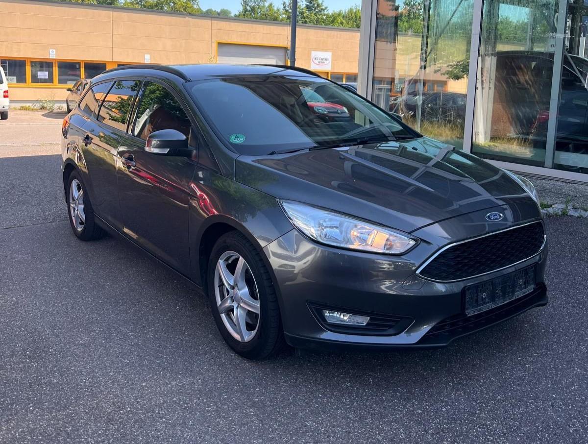 Ford Focus Turnier 1.5 SHZ KLIMA NAVI BT TEMP 2.HAND