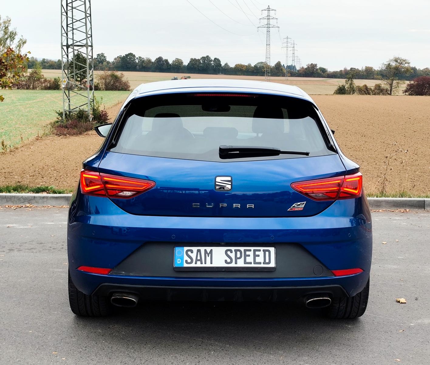 Seat Leon SC Cupra 2.0 300ch - 2 ème main - Alcantara - Brembo - Carnet entretien - Camera - CT récent - Non fumeur