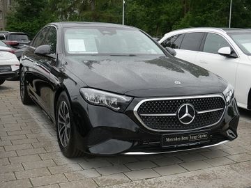 Mercedes E 200 - 2