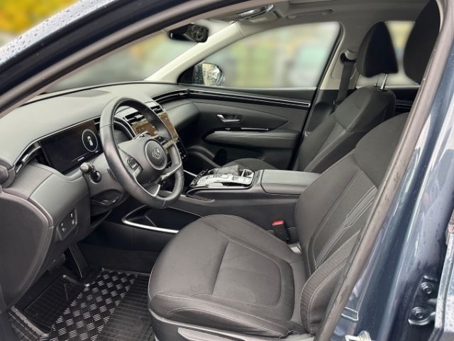Fahrzeugabbildung Hyundai Tucson Trend Hybrid 2WD El. Panodach Navi Digita
