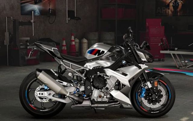 BMW M 1000 R 2025