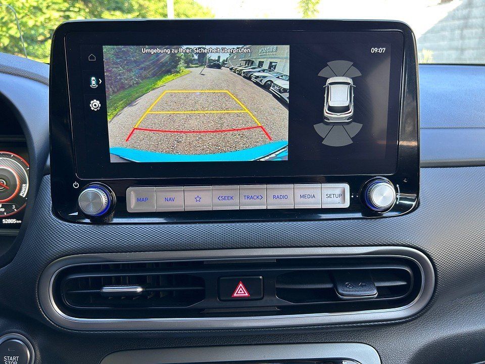 Fahrzeugabbildung Hyundai KONA EV 64kWh TREND NAV/ASSIST-P AHK 1HD HUD+LED