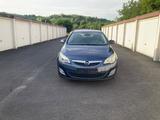 Opel Astra 1.4 Turbo mit frischen TÜV und Service - Opel Astra aus 2011: Turbo