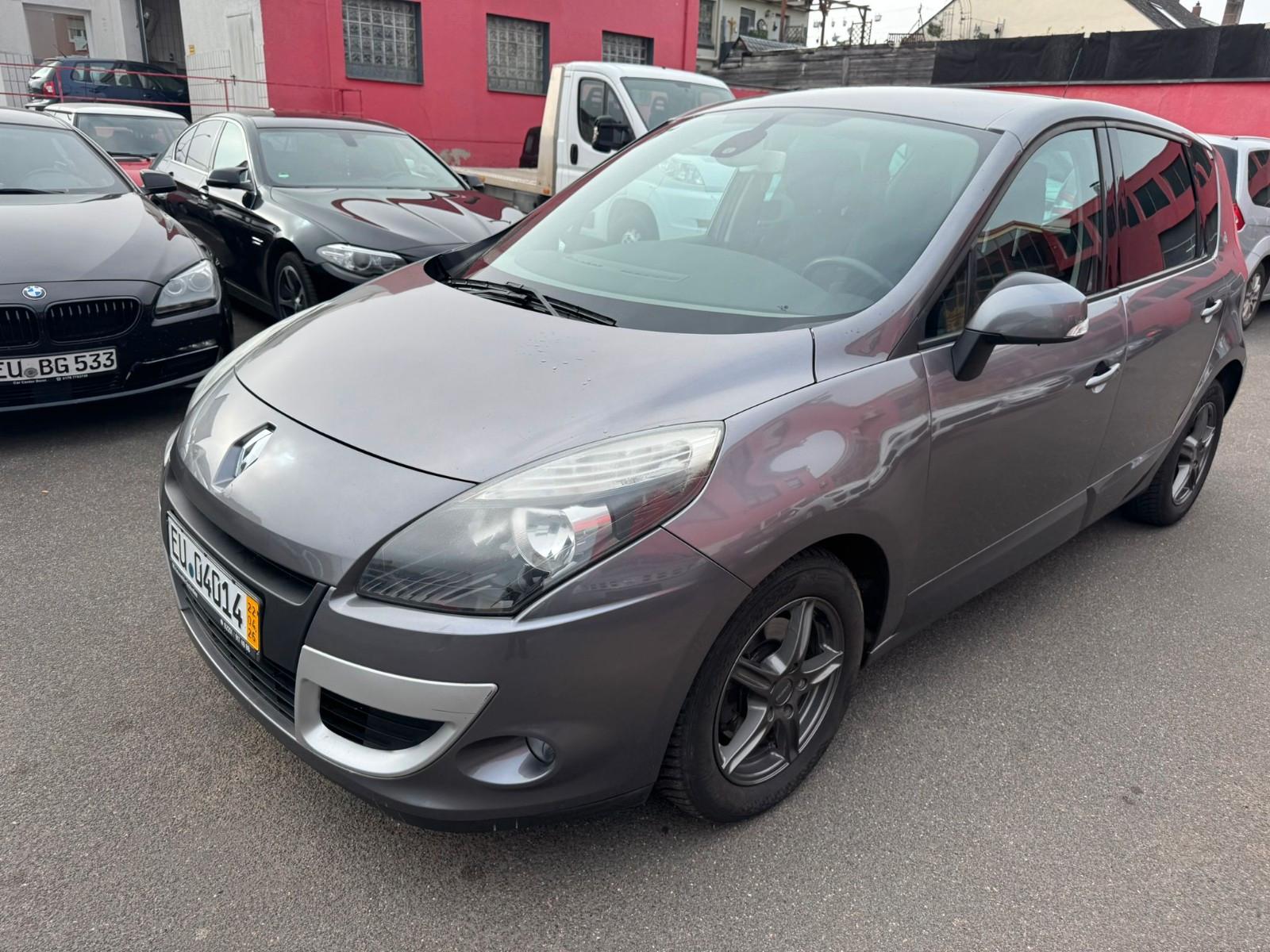 Renault Scenic III Dynamique Neue Zahnriemen