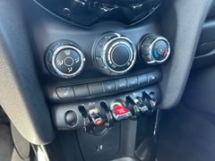 Fahrzeugabbildung MINI Cooper S *LED*NAVI*KLIMA*SHZ*SPORT*CARPLAY*