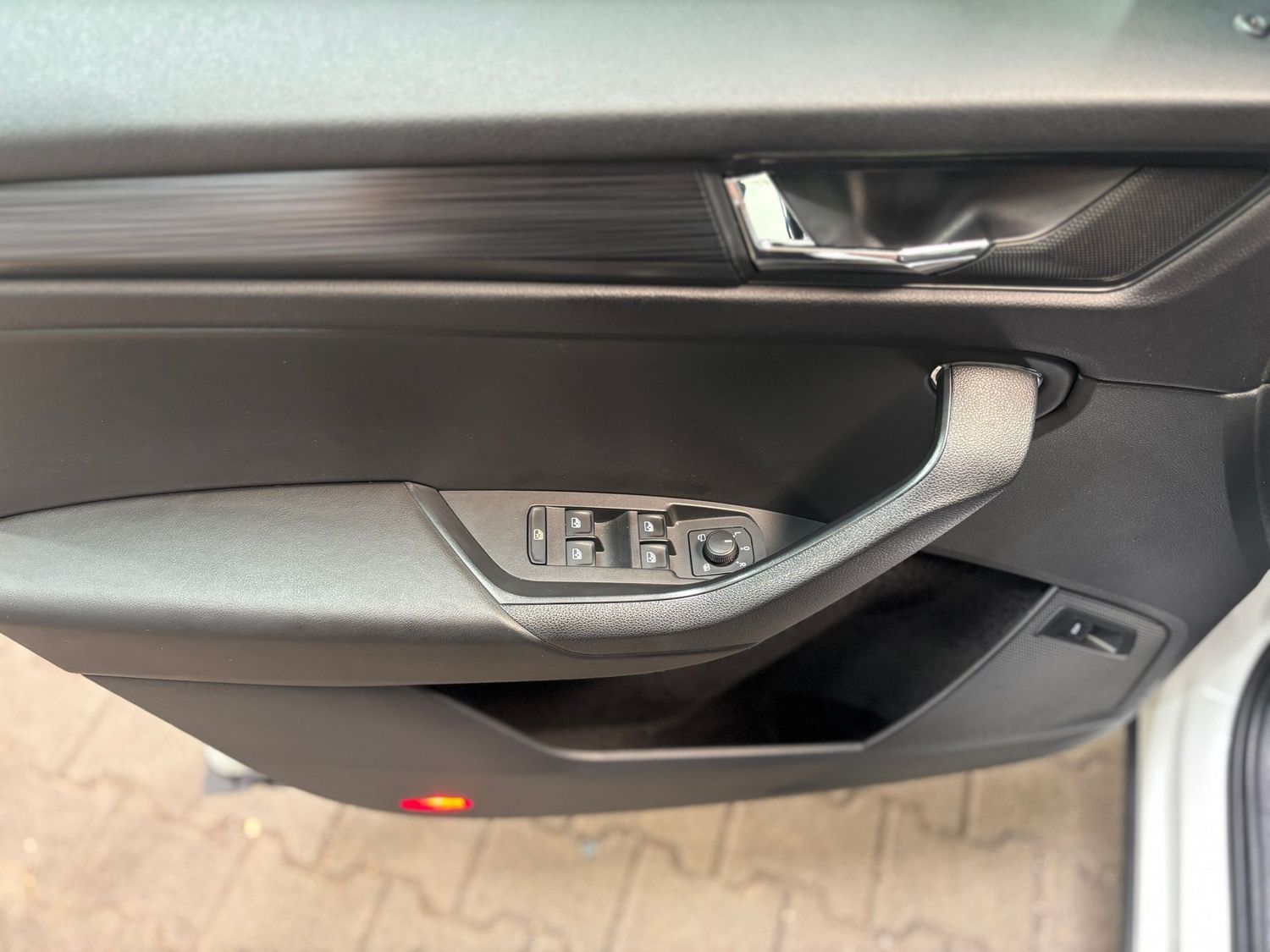 Fahrzeugabbildung SKODA Kodiaq 4x4#LED#ACC#Spur#Standh.#Ambiente#Leder#K