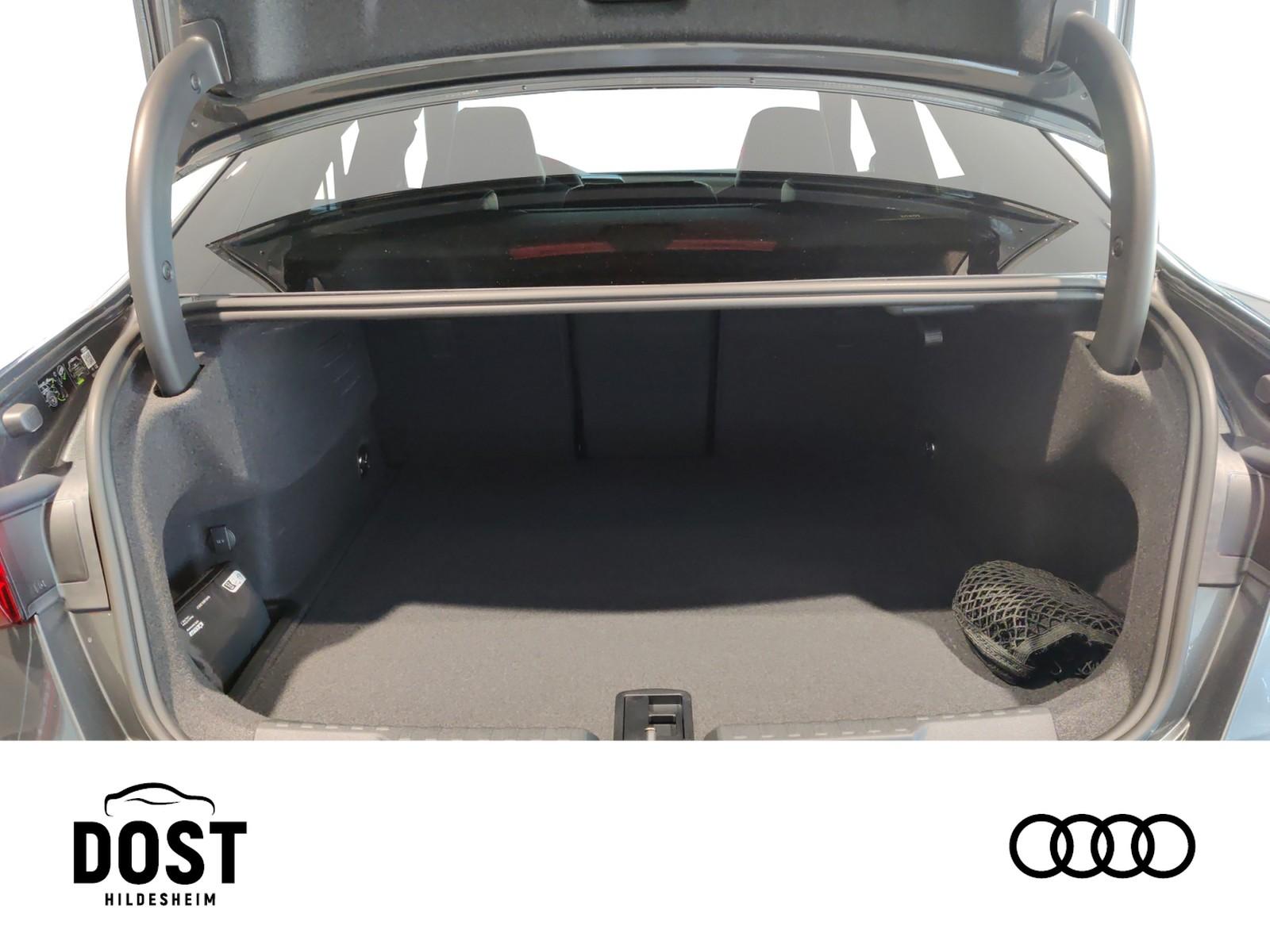 Audi RS 3 Limousine S tronic PANO+NAVI+LEDER+ABGAS