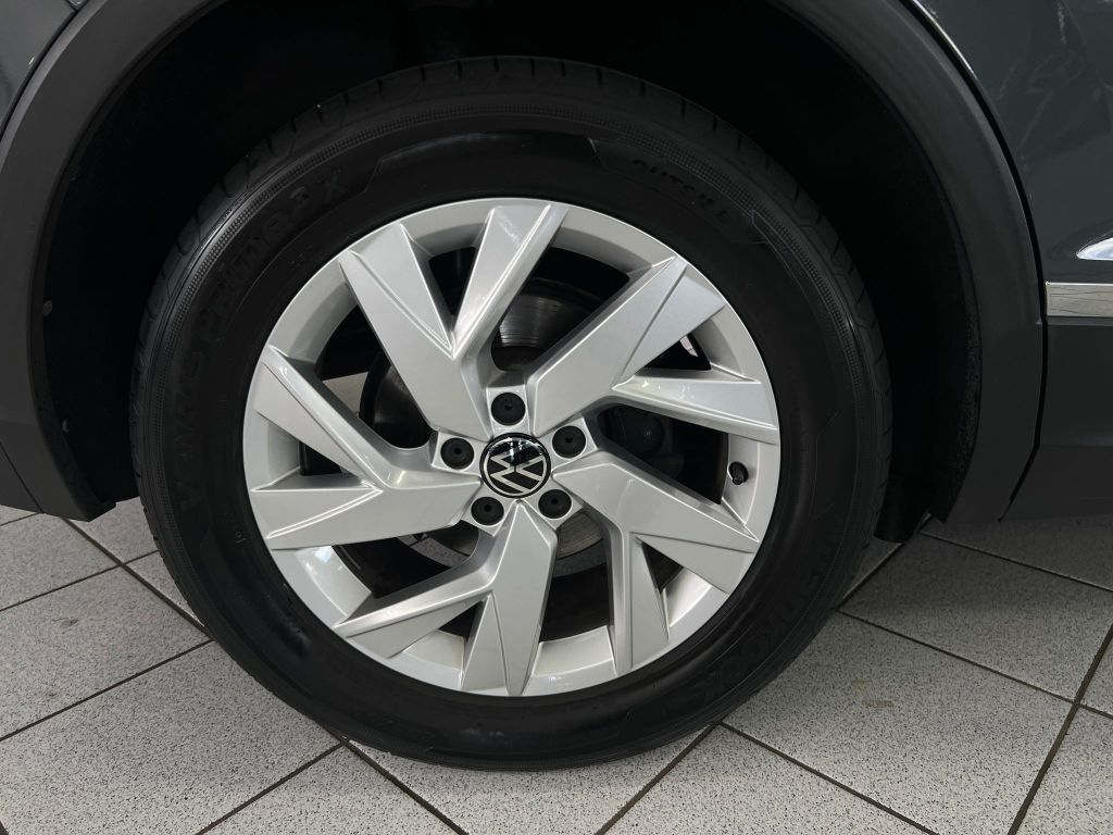 Volkswagen Tiguan 2.0 TDI Elegance PANO*TOTW*ACC*MATRIX*KAM