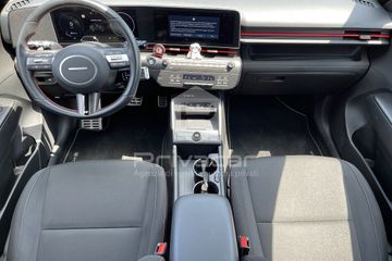 Hyundai KONA - 10