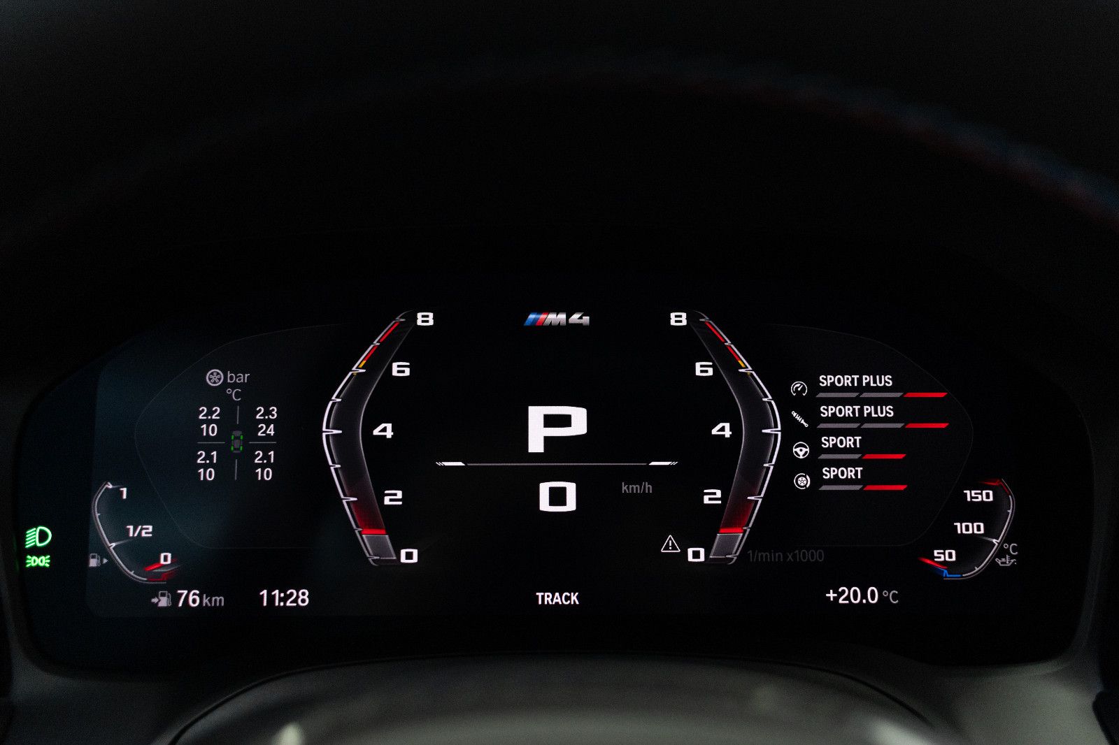 Fahrzeugabbildung BMW M4 Competition 50 Jahre Edition M/KERAMIK/CARBON