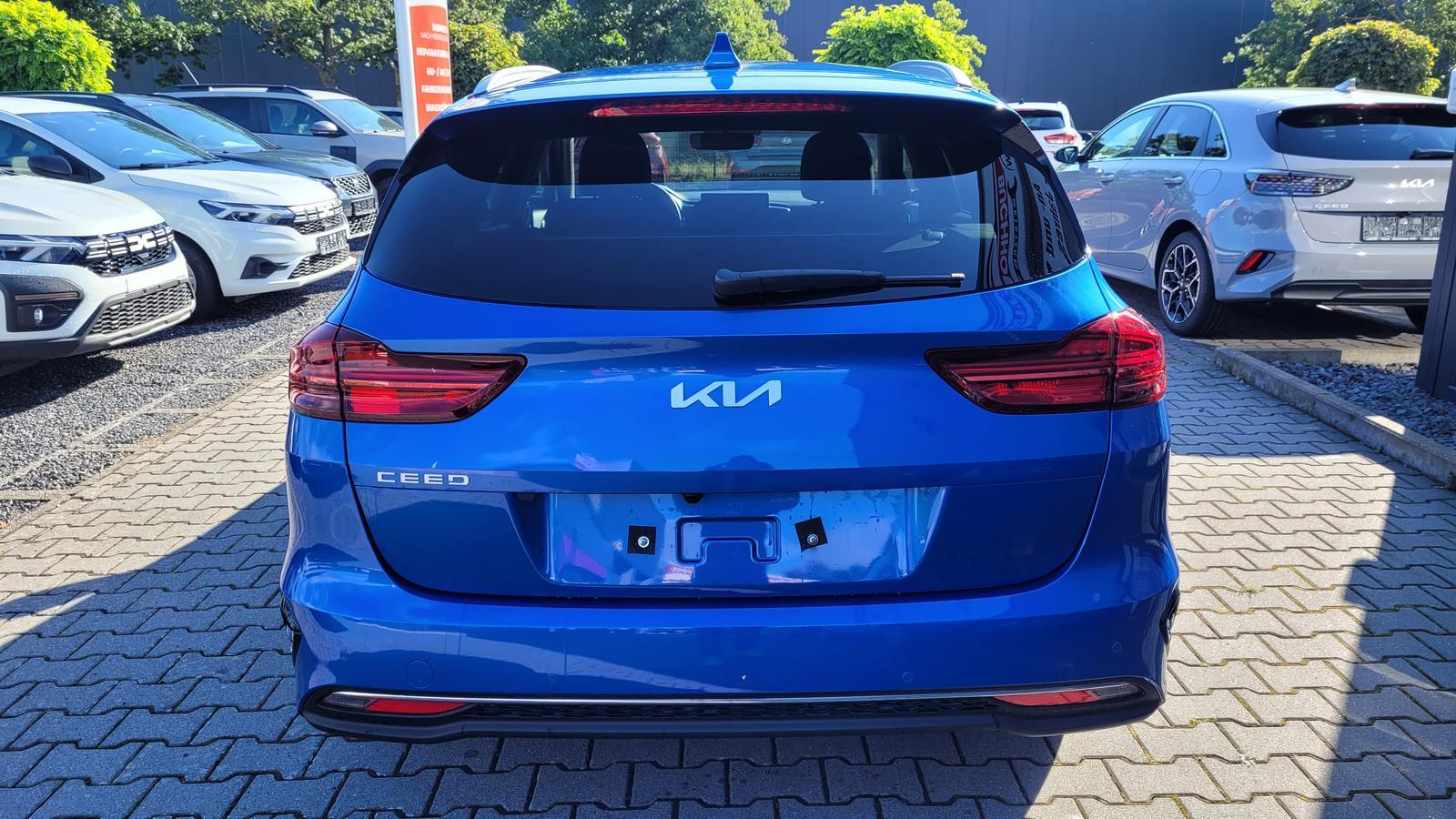 Kia Ceed SW Top*LED*Navi*Shzg*Lhzg*PDC*Cam*17"