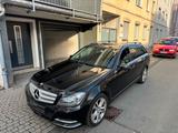 Mercedes-Benz Mercedes W204 Automatik Diesel 220 - Mercedes-Benz 220 aus 2013