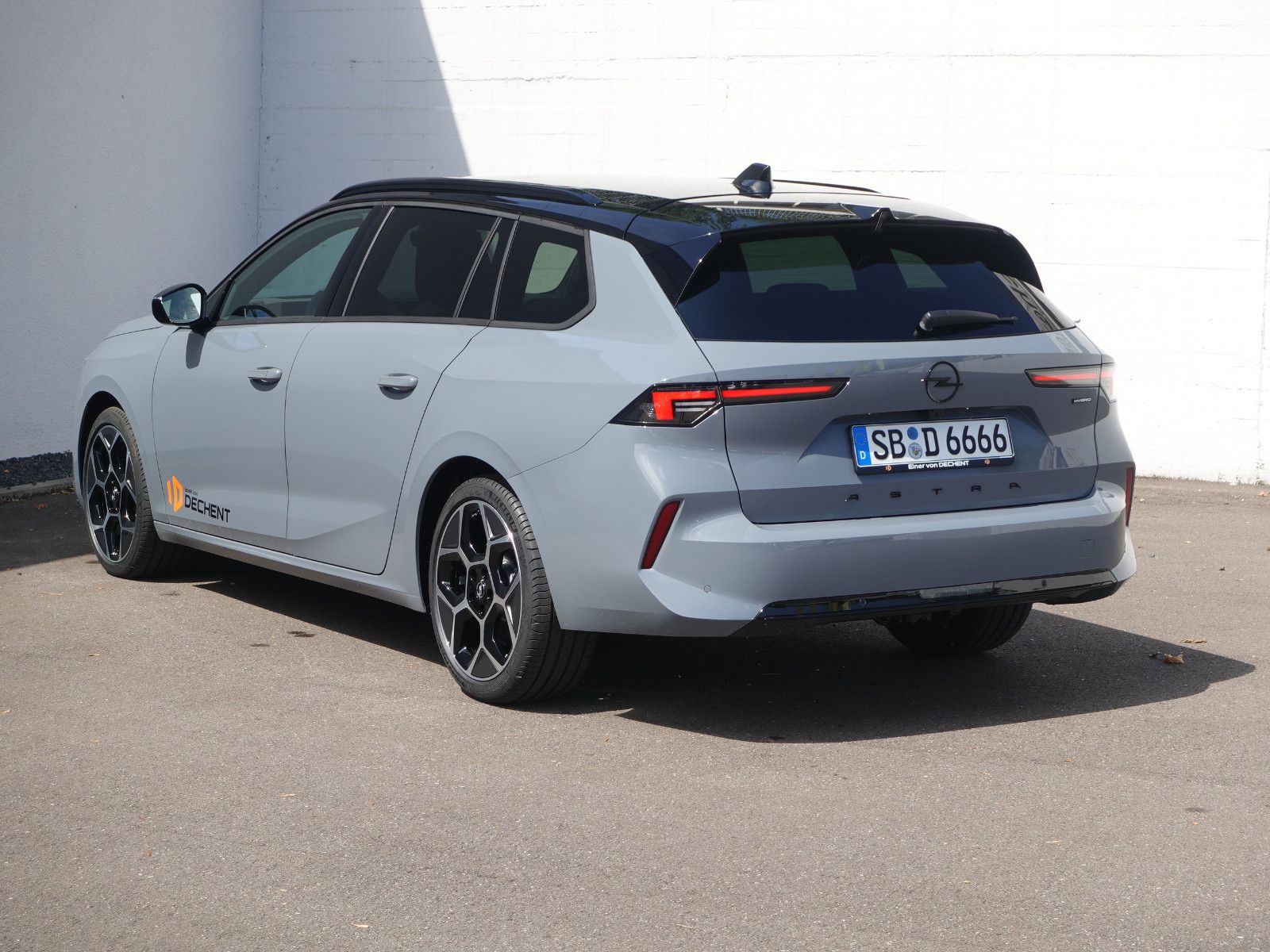 Fahrzeugabbildung Opel Astra ST Hybrid GS AHK,LED Pixel,Navi,Kamera,PDC
