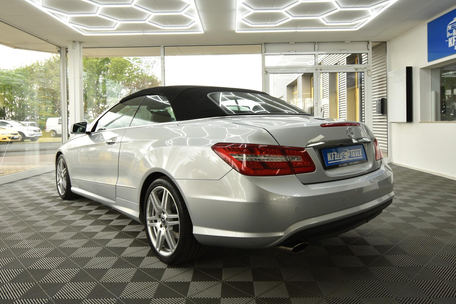 Mercedes-Benz E 250 Cabrio SHZ NAVI SBL AHK TEMP