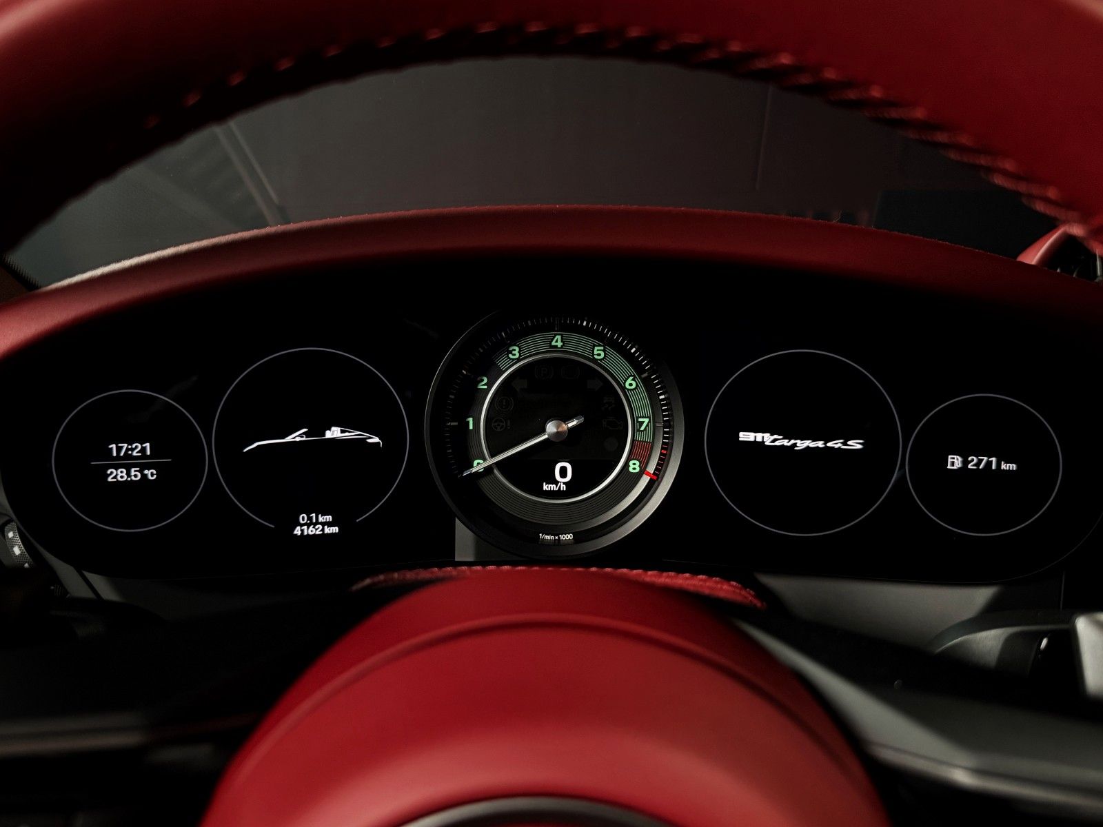 Fahrzeugabbildung Porsche 911 Targa 4 S Heritage + Lift + Approved + PCCB