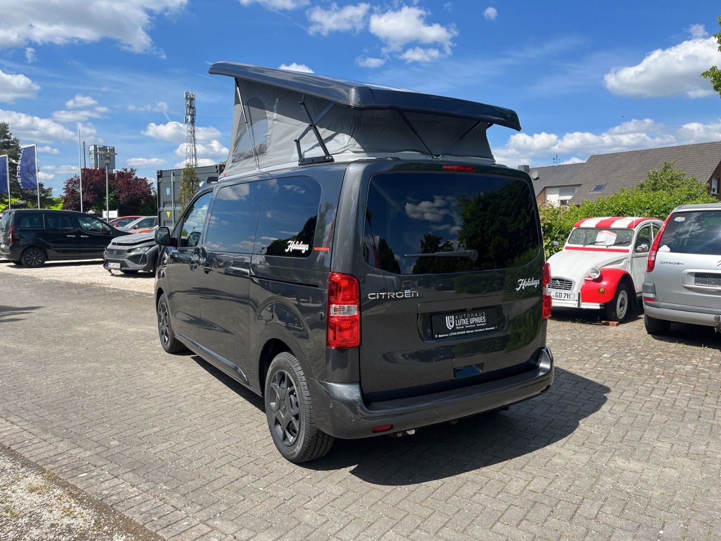 Fahrzeugabbildung Citroën Holidays BlueHDi 145 S&S ACC