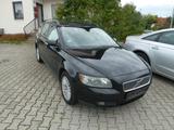 Volvo V50 Kombi 2.4 Momentum TÜV neu - Volvo V50: 2.4