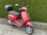 Piaggio Vespa ET4 125er 1.Hand TOP ZUSTAND - ROLLER 125 4T