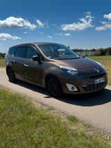 Renault Scenic 1.6 dtci 131 ps 96 kw - Renault Scenic mit Diesel-Antrieb: 1.9