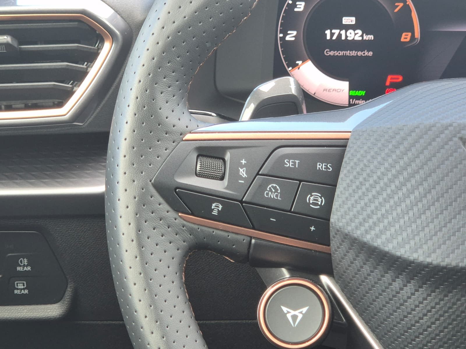 Fahrzeugabbildung CUPRA Formentor 1.5 eTSI SENNHEISER*EGDE*DYNAMIC*KAM