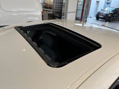 Fahrzeugabbildung Maserati Ghibli 3.0 V6 GRANSPORT NAVI/KAMERA/PANO./LED/SH