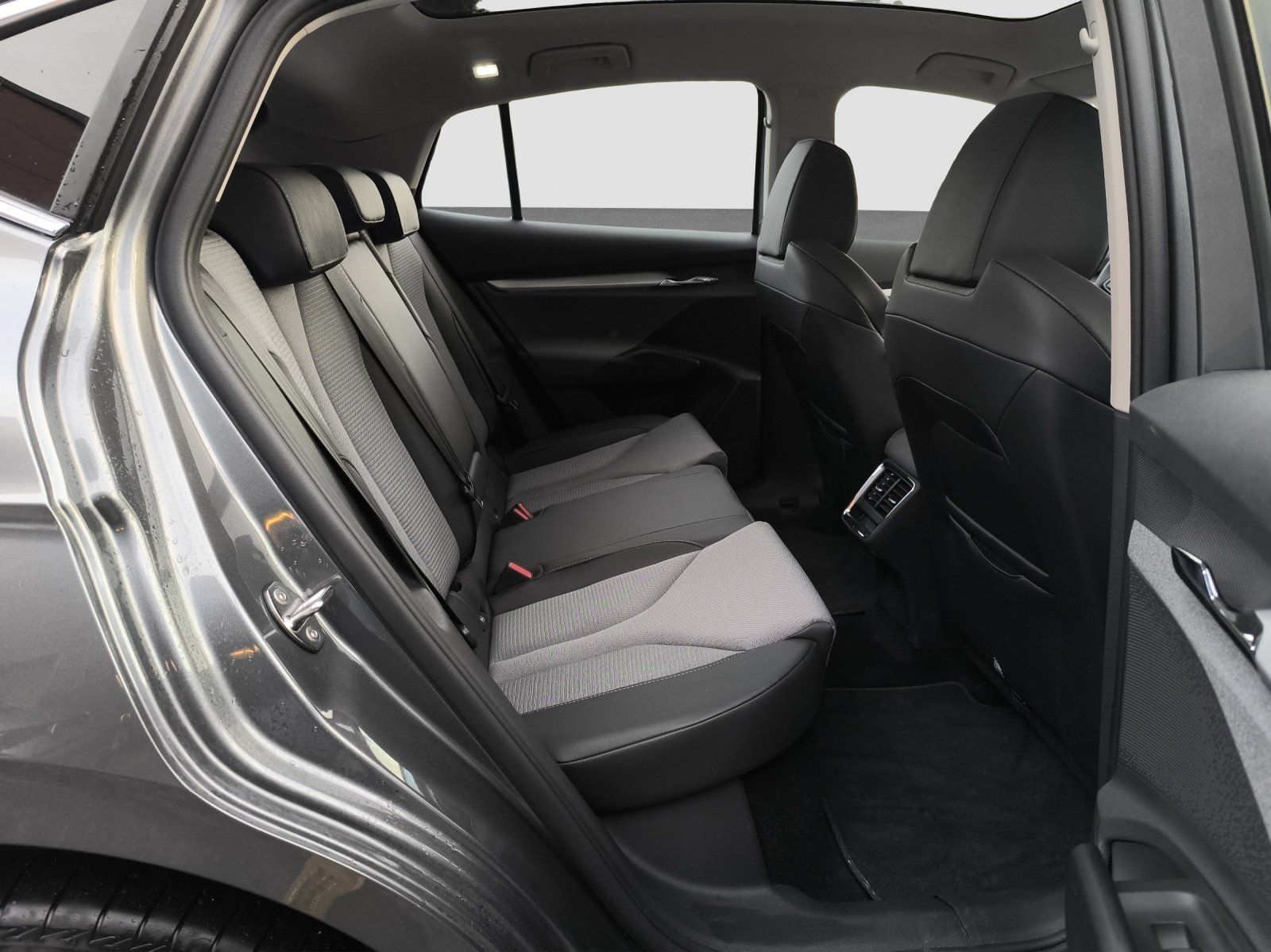 Skoda Enyaq - Bild 21