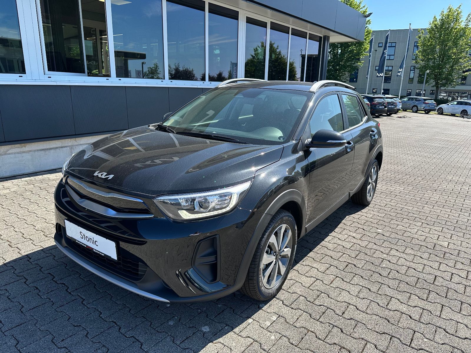 Fahrzeugabbildung Kia Stonic 1,2 ltr. Vision MT Navi Sitzhzg.