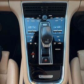 Porsche Panamera - 9