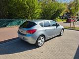 Opel Astra J 1.4 ecoFLEX Design Edition 64kW - Opel Astra: Eco