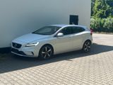 Volvo V40 R-Design - Volvo V40: R Design