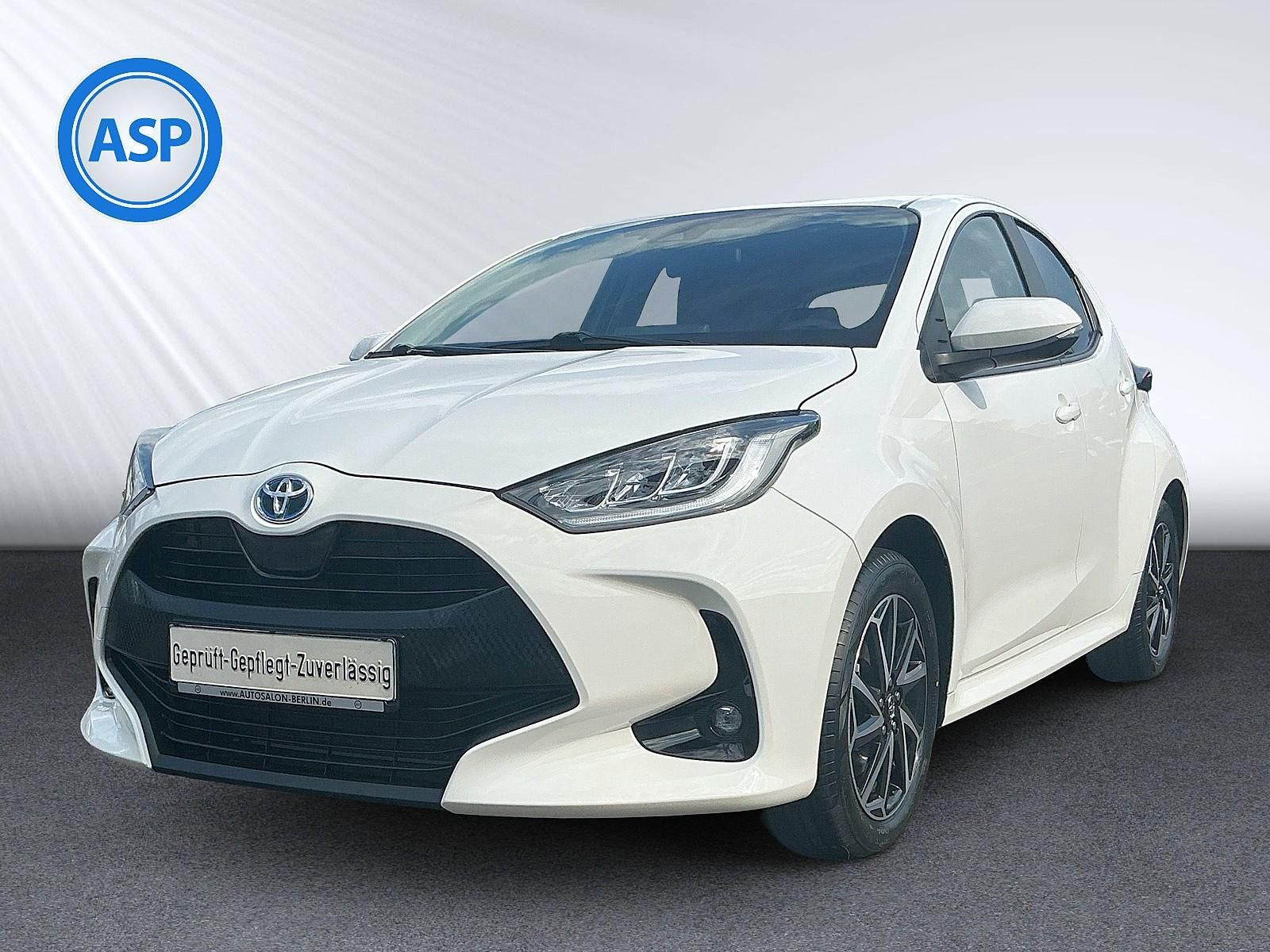 Toyota Yaris Hybrid eCVT Team DE LED Apple&Andro RFK